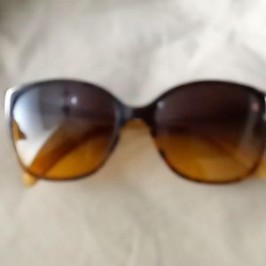Prada sun glasses